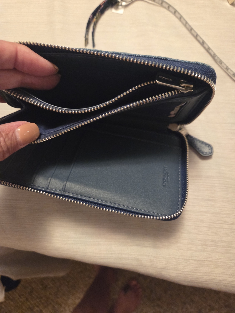 COACH Quilted Denim Zip Wallet - Blue - Picture 4 of 4